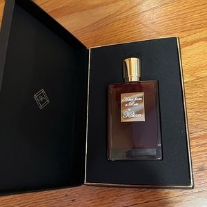 Kilian Perfume “A Kiss from a Rose”